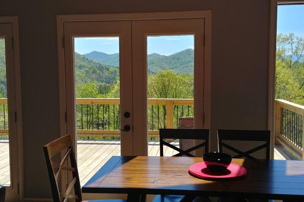 Peace Of Heaven ~ Modern Chic Cabin W/ Majestic Mountain Views 브라이슨시티 외부 사진