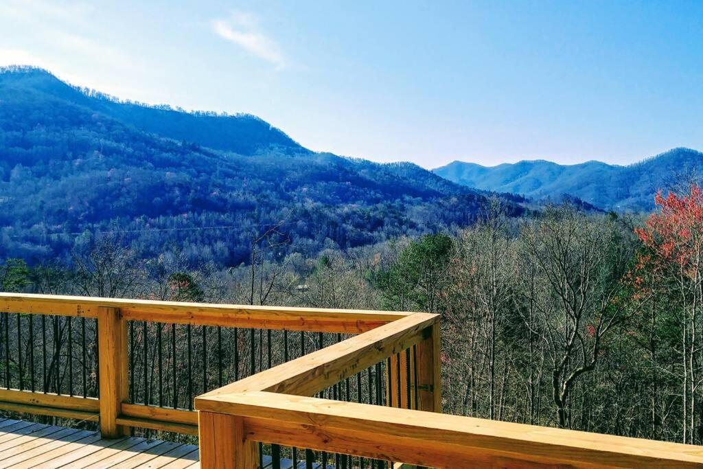 Peace Of Heaven ~ Modern Chic Cabin W/ Majestic Mountain Views 브라이슨시티 외부 사진